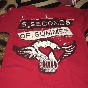 5sos tee
